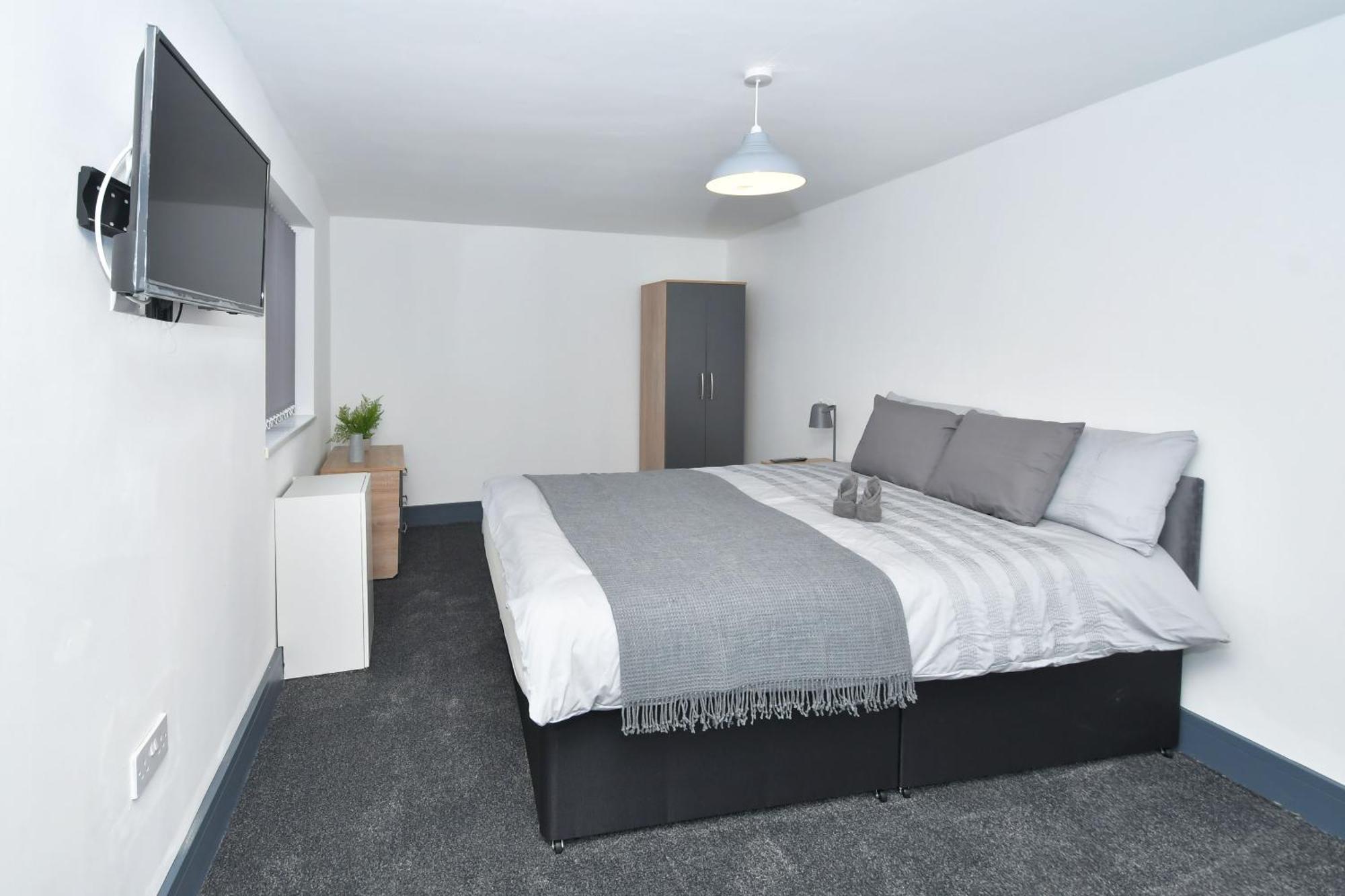 Townhouse @ 24 Brunswick Place Stoke Etruria Exterior photo