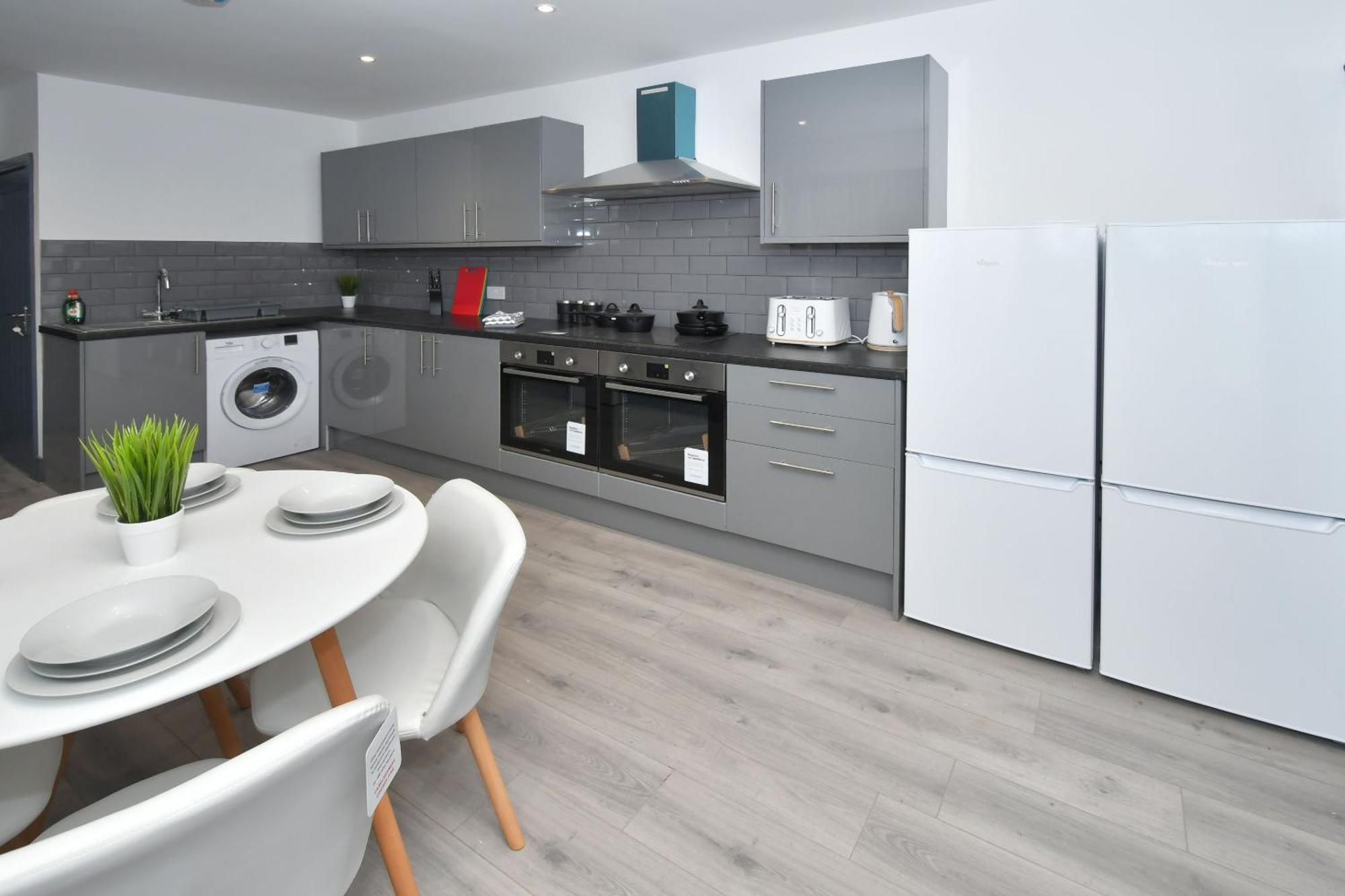 Townhouse @ 24 Brunswick Place Stoke Etruria Exterior photo